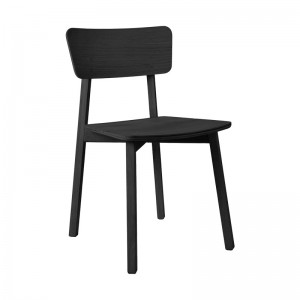 Silla casale roble teñido en negro Ethnicraft