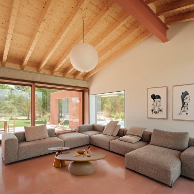 Sofá Mousse de Sancal con brazo alto Sofá Mousse de Sancal con brazo alto