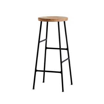 Taburete alto Cornet de HAY asiento oiled oak y estructura negra