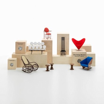 Cadeira em forma de coração em miniatura Vitra Cadeira em forma de coração em miniatura Vitra