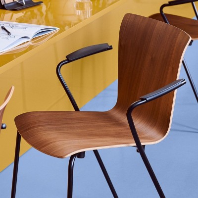 Vico Duo with arms of Fritz Hansen Vico Duo with arms of Fritz Hansen