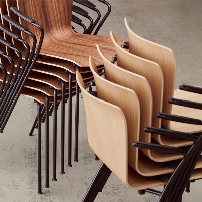 Vico Duo con braccia di Fritz Hansen Vico Duo con braccia di Fritz Hansen
