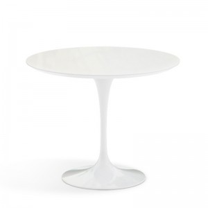 Saarinen Outdoor Dining Tables - Knoll