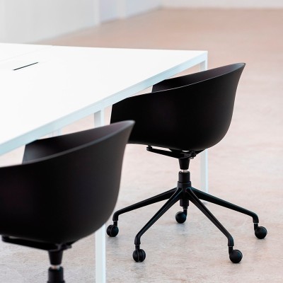Chaise pivotante réglable Bai avec Ondarretaroues