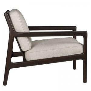 Perfil Sillón Jack caoba marrón tapizado ivory de Ethnicraft