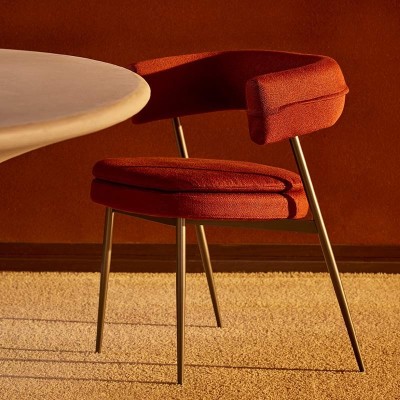 Mesa Fenice con silla Zanotta Mesa Fenice con silla Zanotta