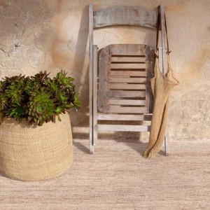 ambiente con Alfombra Earth crema Nanimarquina