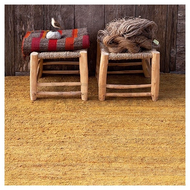 ambiente detalle Alfombra Earth ocre Nanimarquina