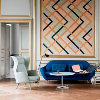 Fauteuil RO avec pieds en bois Fritz Hansen Fauteuil RO avec pieds en bois Fritz Hansen