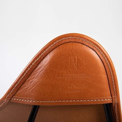 BKF Cuero Isist Atelier detalle marca BKF Cuero Isist Atelier detalle marca