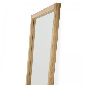 Detalle Espejo Light Frame Floor Mirror de Ethnicraft