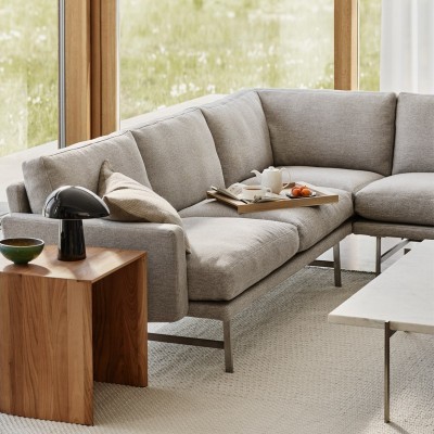 Imagen ambientada detalle sofá Lissoni Corner PL115 tapizado clay de Fritz Hansen Imagen ambientada detalle sofá Lissoni Corner PL115 tapizado clay de Fritz Hansen