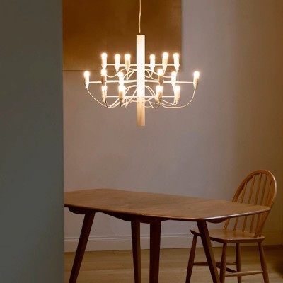 Imagen ambientada comedor Lámpara 2097-18 color blanco mate de Flos Imagen ambientada comedor Lámpara 2097-18 color blanco mate de Flos