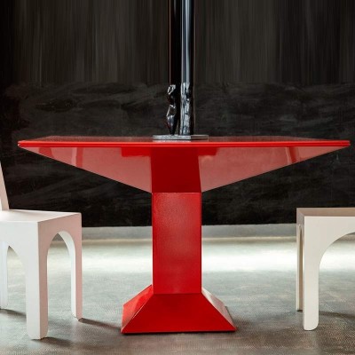 Mesa Mettsass roja ambiente BD Barcelona Mesa Mettsass roja ambiente BD Barcelona