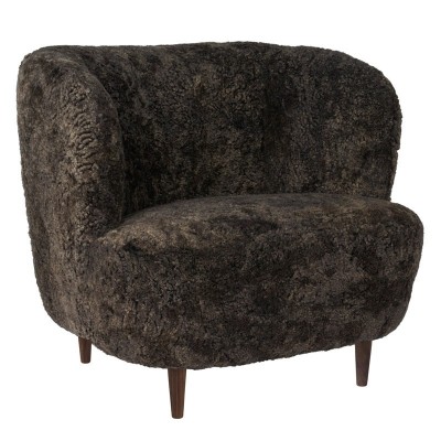 Fauteuil Stay avec pieds en bois en Gubi Fauteuil Stay avec pieds en bois en Gubi