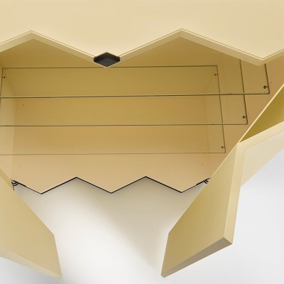 Zanotta, Credenza alta Z24 Zanotta, Credenza alta Z24