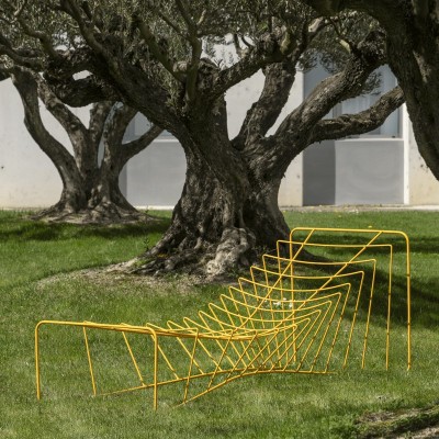 Isimar, Chaise longue Topos par Zaha Hadid Architects Isimar, Chaise longue Topos par Zaha Hadid Architects