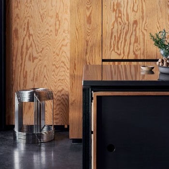 Sgabello in filo metallico VP11 &tradition Verner Panton