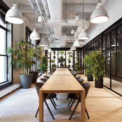 Table London par e15 Table London par e15