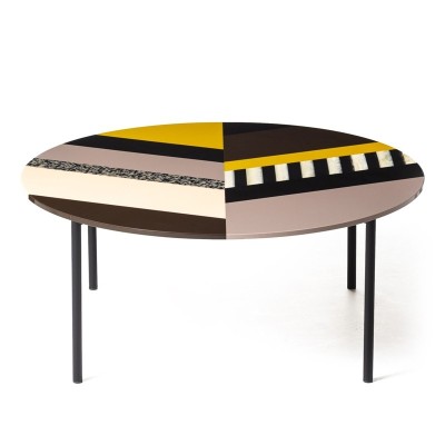 Table ronde en arête de poisson - Moroso Table ronde en arête de poisson - Moroso