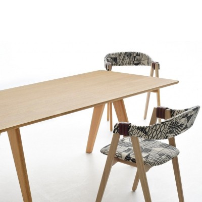 Mesa de jantar Mathilda by Moroso Mesa de jantar Mathilda by Moroso