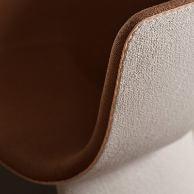 Fritz Hansen, Silla de comedor Monolit