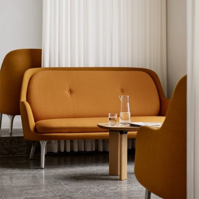 Fritz Hansen, Analog side table , diseñada por Jaime Hayon Fritz Hansen, Analog side table , diseñada por Jaime Hayon