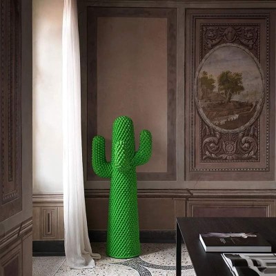 Another Green Cactus Gufram ambiente 2 Another Green Cactus Gufram ambiente 2
