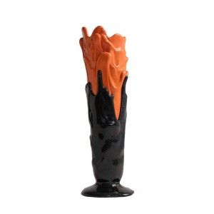 Tall Vase Meritalia Negro y naranja