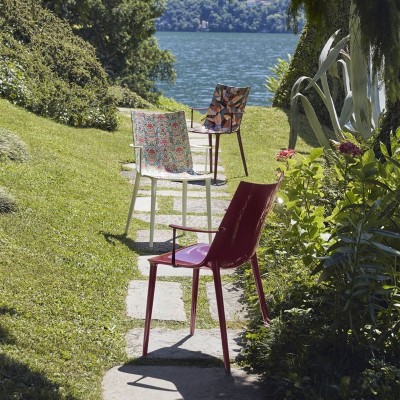 Sedia H.H.H. di Kartell , disegnata da Philippe Starck Sedia H.H.H. di Kartell , disegnata da Philippe Starck