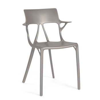 Silla A.I. de Kartell, diseñada por Philippe Stark