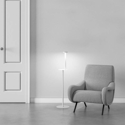Tetatet Lámpara Portatil Davide Groppi con el sillón
