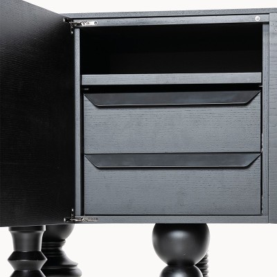 Showtime Credenza Multileg Cabinet di BD Barcelona Showtime Credenza Multileg Cabinet di BD Barcelona