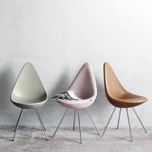 Silla Drop tapizada de Fritz Hansen en Moises Showroom 4