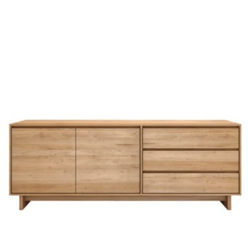 Aparador Wave de 2 puertas y 3 cajones fabricado en Roble natural sin tratar de Ethnicraft Aparador Wave de 2 puertas y 3 cajones fabricado en Roble natural sin tratar de Ethnicraft
