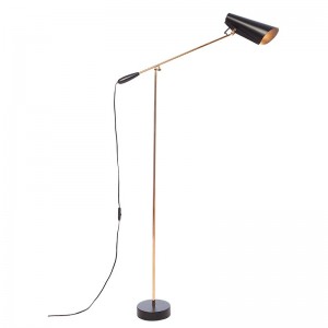 comprar Lámpara de pie Birdy color negro y pie en latón de Northern Lighting. Disponible en Moisés showroom.